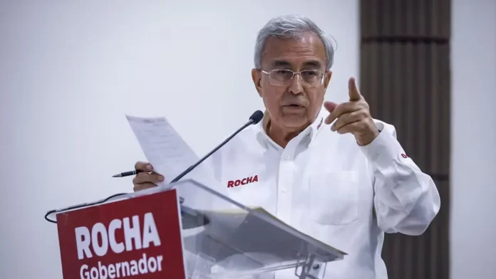 Rocha Moya deja gubernatura de Sinaloa